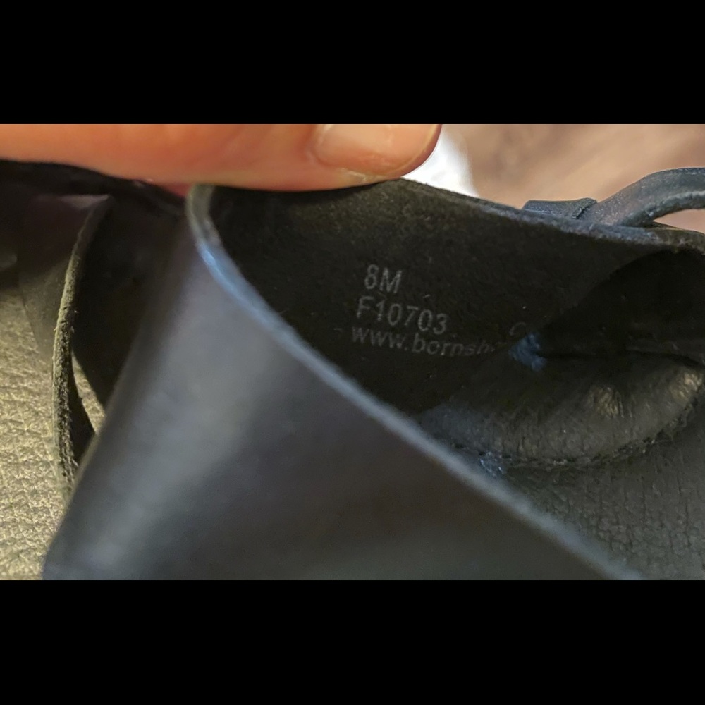 Born black sandals